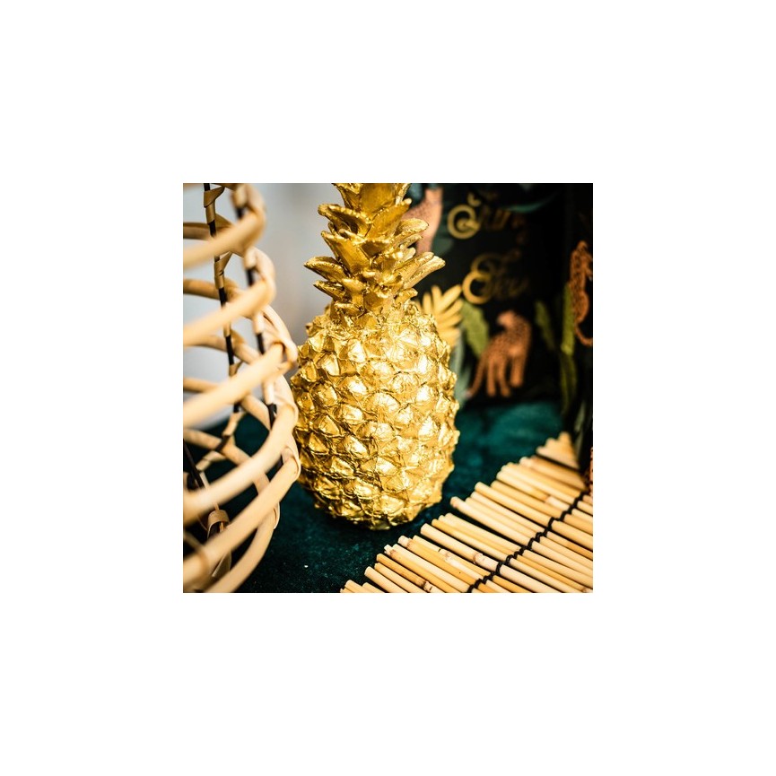 1 Goldene Ananas