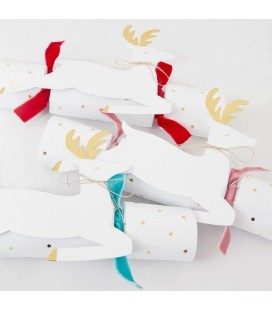6 Leaping Reindeer Medium Crackers