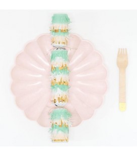 6 Pastel Fringe Medium Crackers