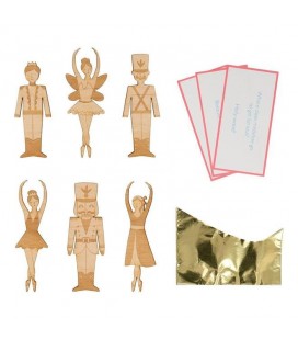 6 Nutcracker Character Medium Crackers