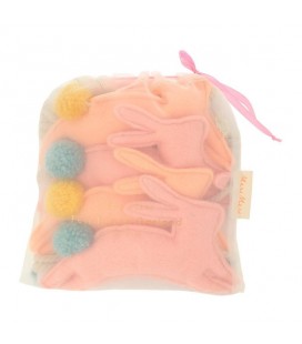 Felt Bunny Garland Guirlande de Lapins en feutrine et pompons Hasengirlande aus Filz und Bommeln