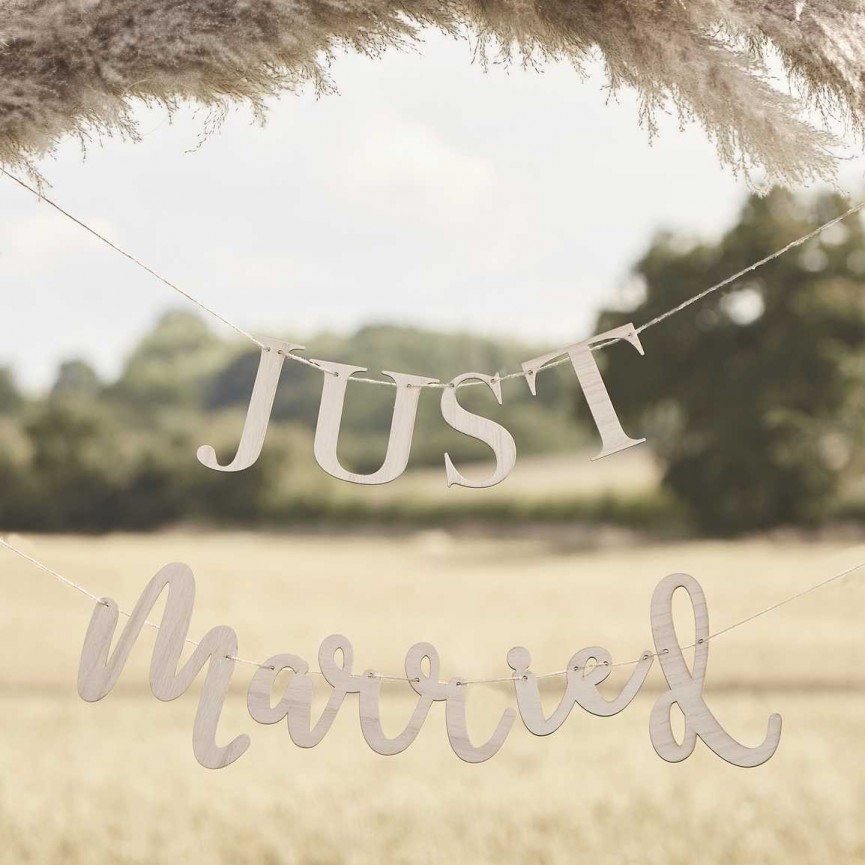 Guirlande de Mariage Just Married en Bois