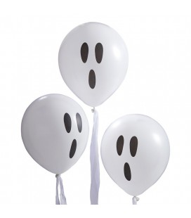 Ballons Fantômes blancs avec des banderoles