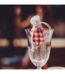 5 Linen Pouches - Red Gingham