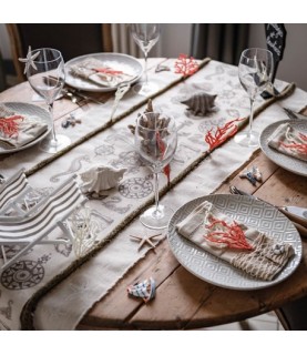 Treasures Linen Table Runner